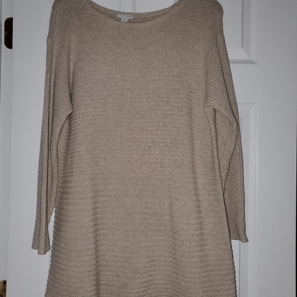 Sweater - Picture 2 of 3
